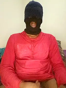 Snapshot of Gifttheskimaskboy chatting on March 17, 4:29 am Gifttheskimaskboy online show from March 17, 4:29 am