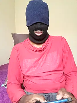 Snapshot of Gifttheskimaskboy chatting on March 19, 7:07 am Gifttheskimaskboy online show from March 19, 7:07 am