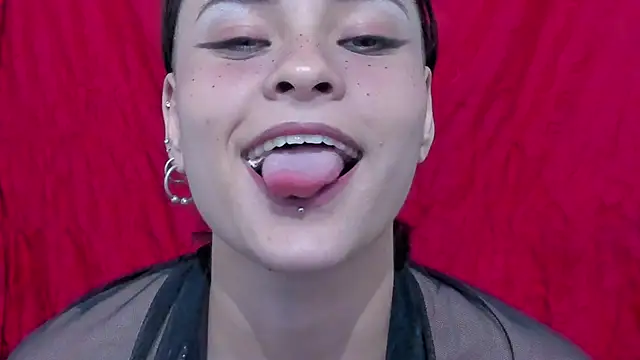 Snapshot of AnnyThompson_ chatting on April 13, 4:51 am AnnyThompson online show from April 13, 4:51 am