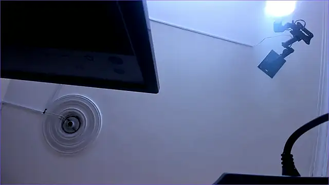 TifanyChill online show from November 27, 7:05 pm