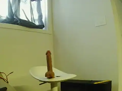 L0cKyseven77 online show from January 25, 2:47 pm