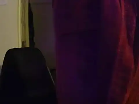 L0cKyseven77 online show from February 1, 12:18 am