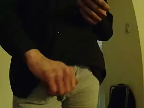 L0cKyseven77 online show from February 18, 10:58 pm