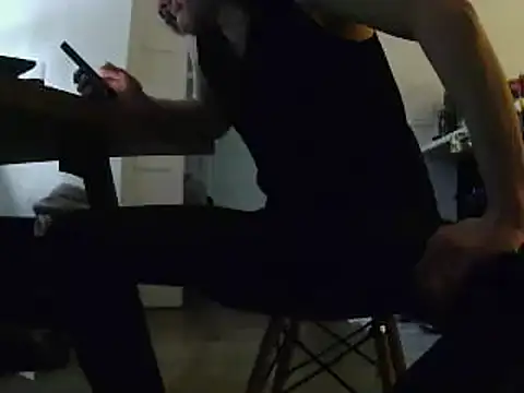 L0cKyseven77 online show from February 22, 6:08 pm