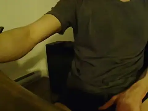 L0cKyseven77 online show from March 18, 9:20 am