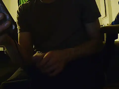 L0cKyseven77 online show from September 12, 3:39 am