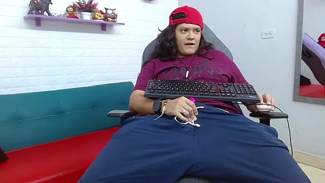 snowflake xxx online show from December 3, 12:59 pm