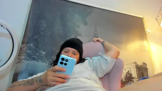 snowflake xxx online show from October 13, 3:45 pm