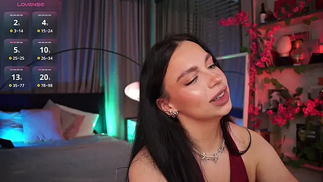 LunaNight online show from September 21, 8:43 pm