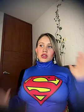 eleecttraa 12 online show from March 4, 8:49 pm