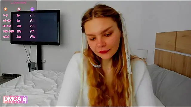Molly sweetie online show from April 12, 6:29 am
