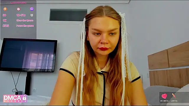 Molly sweetie online show from May 6, 6:41 am