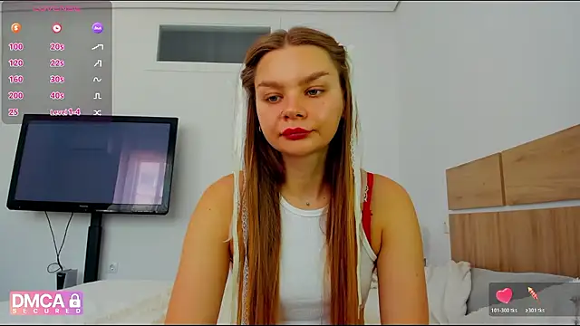 Molly sweetie online show from May 17, 9:17 am