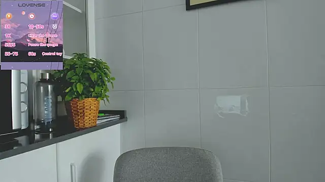 Molly sweetie online show from June 28, 6:19 am