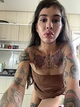 Snapshot of Nikatsu chatting on February 12, 4:13 pm Nikatsu online show from February 12, 4:13 pm