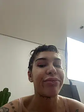 Snapshot of Nikatsu chatting on March 27, 9:53 am Nikatsu online show from March 27, 9:53 am