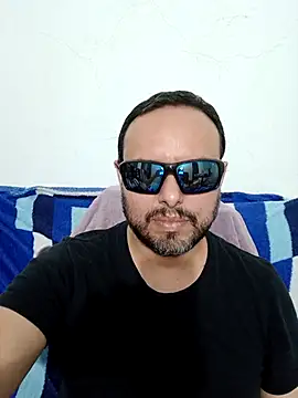 ElSunEagle online show from May 8, 2:39 am