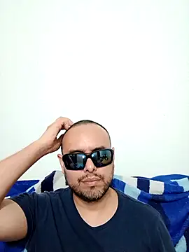 ElSunEagle online show from May 22, 3:57 am