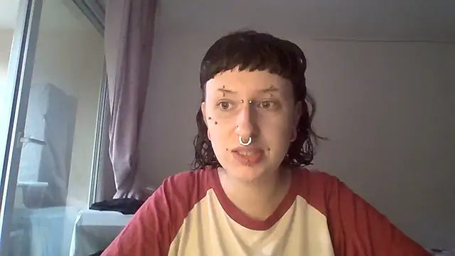 Snapshot of joyzsecrets chatting on September 21, 3:46 pm joyzsecrets online show from September 21, 3:46 pm