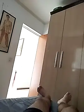 flavio81augusto online show from January 4, 2:46 pm