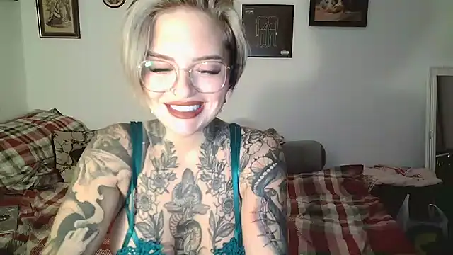 Snapshot of Rubyrichhxo chatting on December 22, 8:47 pm Rubyrichhxo online show from December 22, 8:47 pm