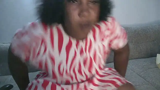 Mila Melanie online show from May 3, 12:38 am