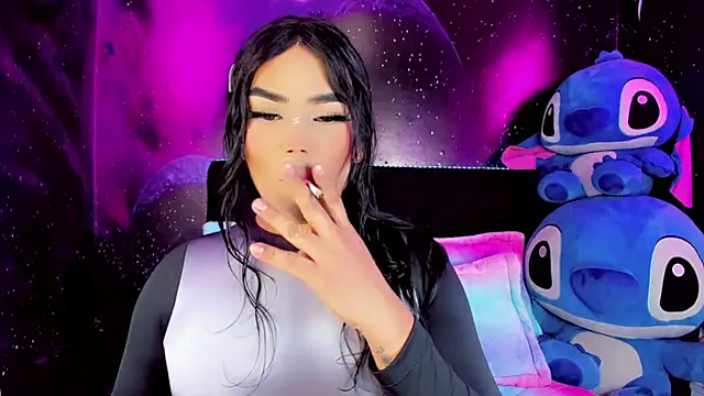 Snapshot of Alessiax- chatting on February 5, 4:16 am Alessiax- online show from February 5, 4:16 am