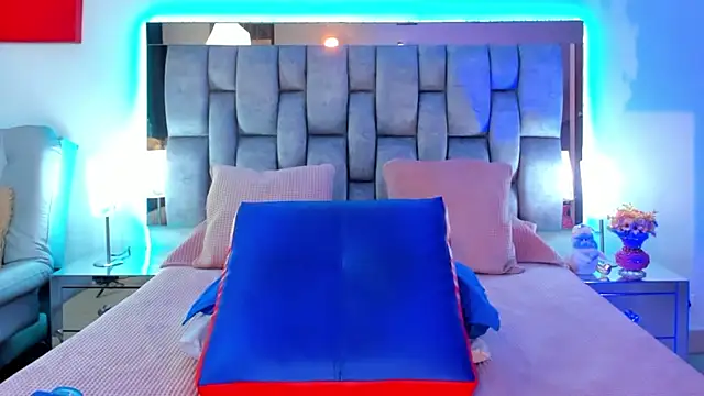 Abbye blue01 online show from December 3, 5:09 am