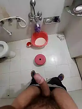 Snapshot of parank2021 chatting on January 7, 7:59 pm parank2021 online show from January 7, 7:59 pm