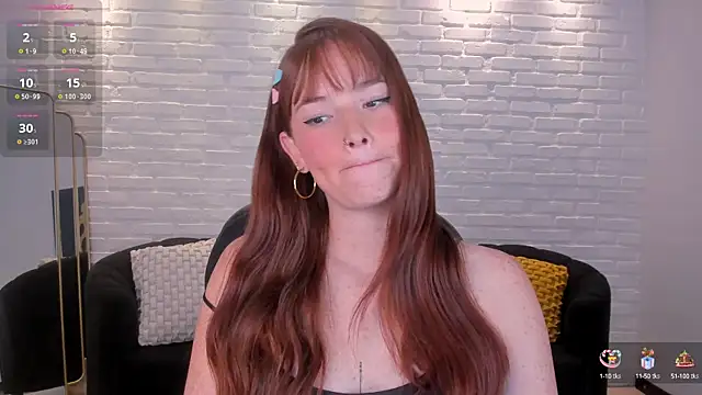 CorinneRusso online show from December 18, 4:09 am