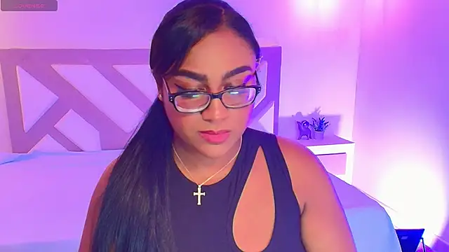 BlakmillerrGilson online show from February 7, 7:38 pm