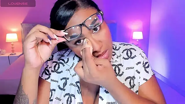 BlakmillerrGilson online show from September 29, 7:51 pm