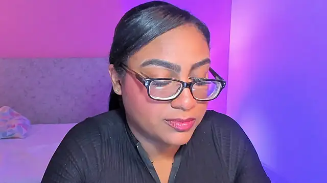 BlakmillerrGilson online show from November 23, 7:46 pm