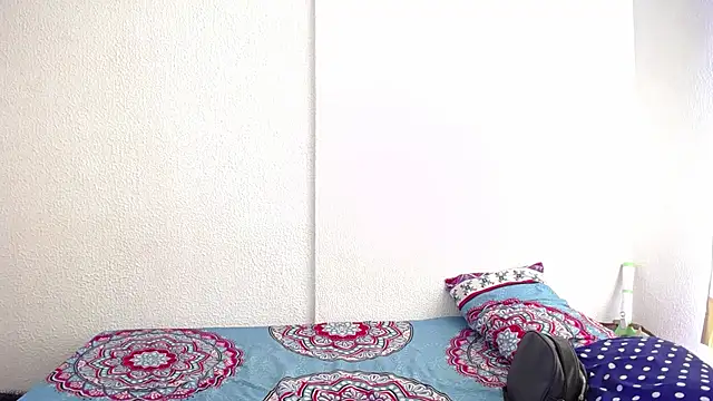  joanne and oliver  online show from November 13, 5:45 pm