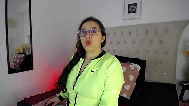 AnnadirtyXo online show from December 19, 4:56 am