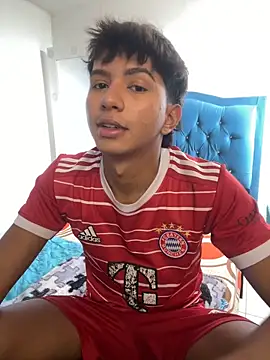 Leonarrrd 01 online show from October 19, 8:09 pm