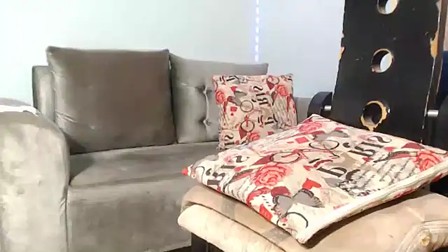 Amazing12inch online show from December 7, 5:53 pm