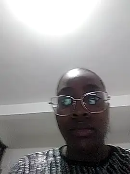 Snapshot of halana_heredia chatting on October 7, 1:41 pm halana heredia online show from October 7, 1:41 pm