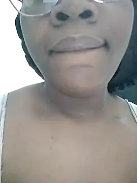 Snapshot of halana_heredia chatting on October 11, 2:22 am halana heredia online show from October 11, 2:22 am