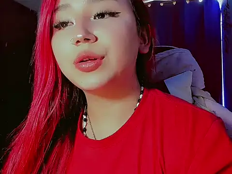 madisonx17 online show from November 10, 7:13 pm