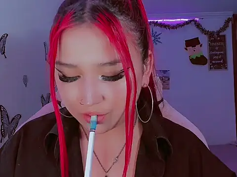 madisonx17 online show from January 14, 10:58 pm