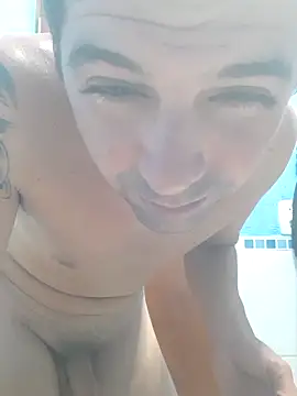 Snapshot of bigruyter chatting on November 11, 9:15 pm bigruyter online show from November 11, 9:15 pm