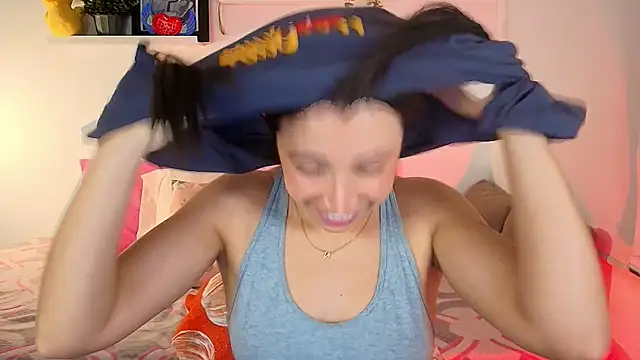 lilyy evanss online show from January 9, 12:24 am