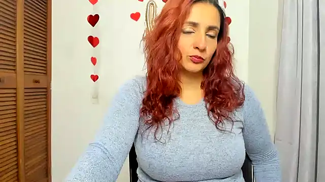 xulay11 online show from December 19, 3:51 am