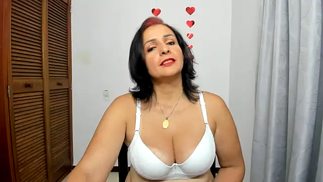 Snapshot of xulay11 chatting on June 21, 3:42 am xulay11 online show from June 21, 3:42 am