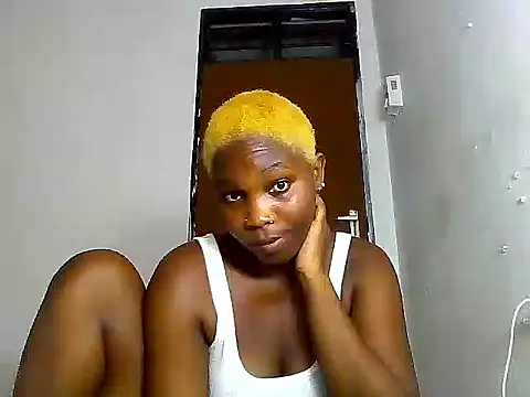 Snapshot of SexyKimberly23 chatting on October 12, 6:18 pm SexyKimberly23 online show from October 12, 6:18 pm