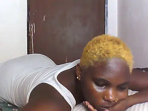 Snapshot of SexyKimberly23 chatting on October 15, 8:14 am SexyKimberly23 online show from October 15, 8:14 am