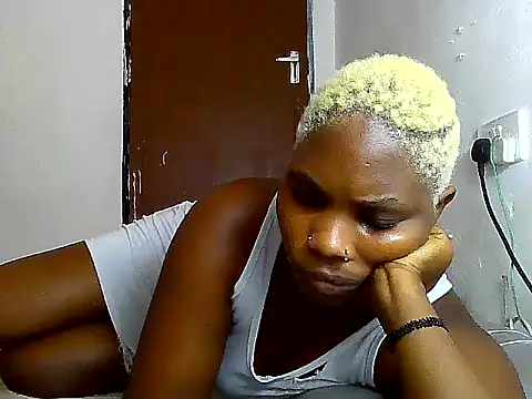 Snapshot of SexyKimberly23 chatting on November 18, 6:40 am SexyKimberly23 online show from November 18, 6:40 am