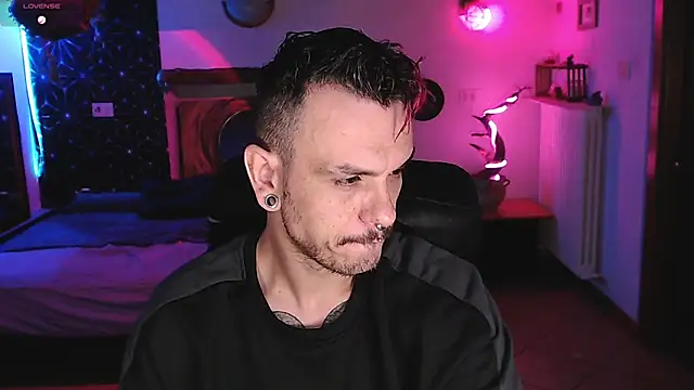 Snapshot of cek_186 chatting on December 8, 2:52 pm cek 186 online show from December 8, 2:52 pm
