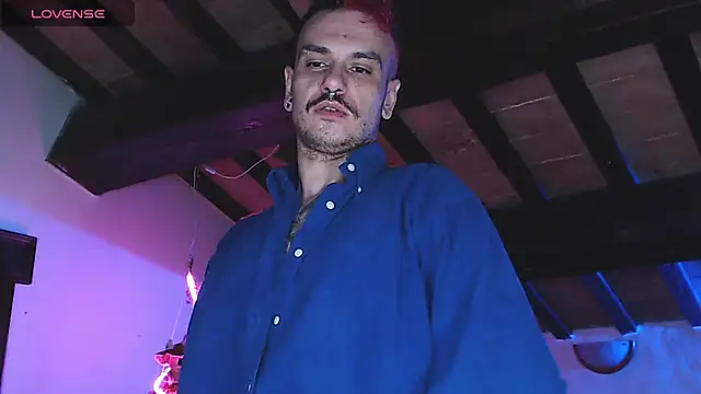 Snapshot of cek_186 chatting on January 7, 6:03 pm cek 186 online show from January 7, 6:03 pm